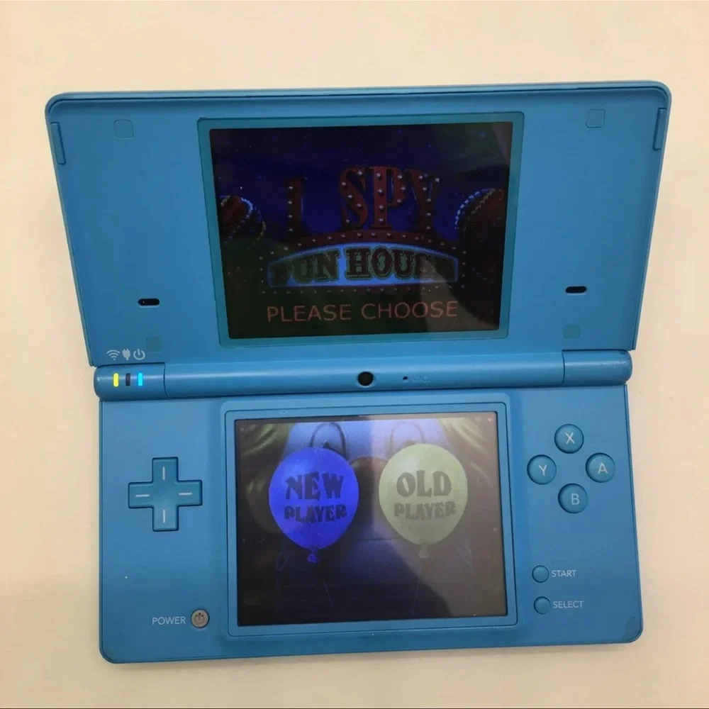 Nintendo DSI R4 DS Game Bundle